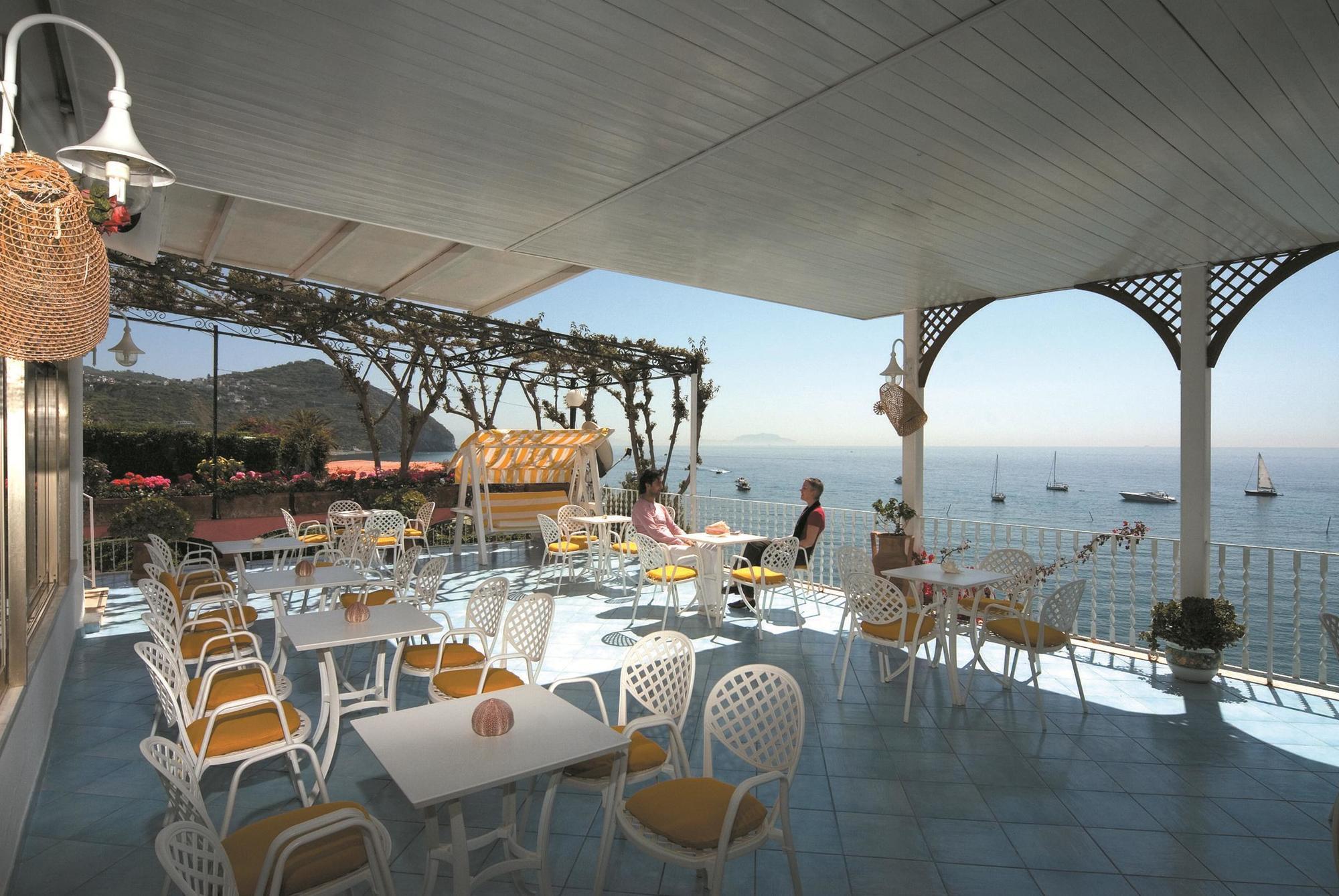 Hotel Casa Rosa Sea & Spa Sant'Angelo  Экстерьер фото