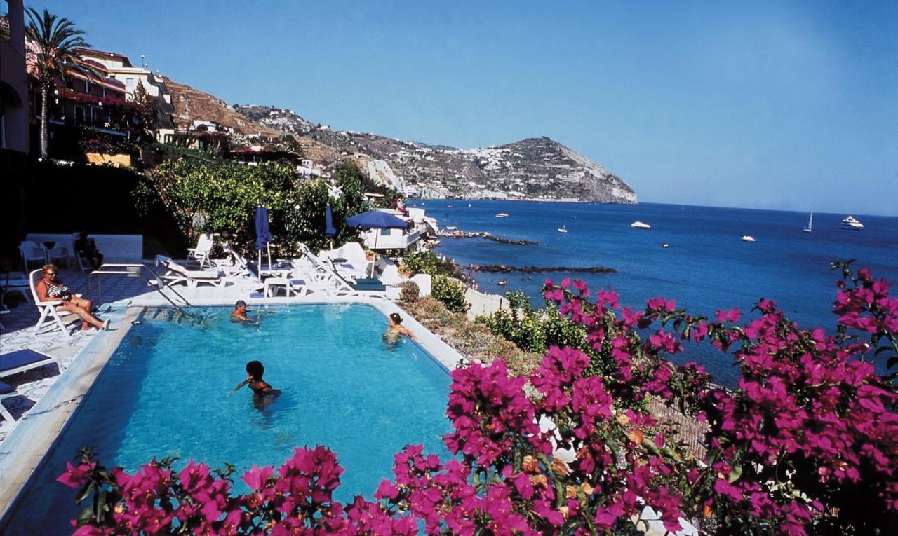 Hotel Casa Rosa Sea & Spa Sant'Angelo  Экстерьер фото